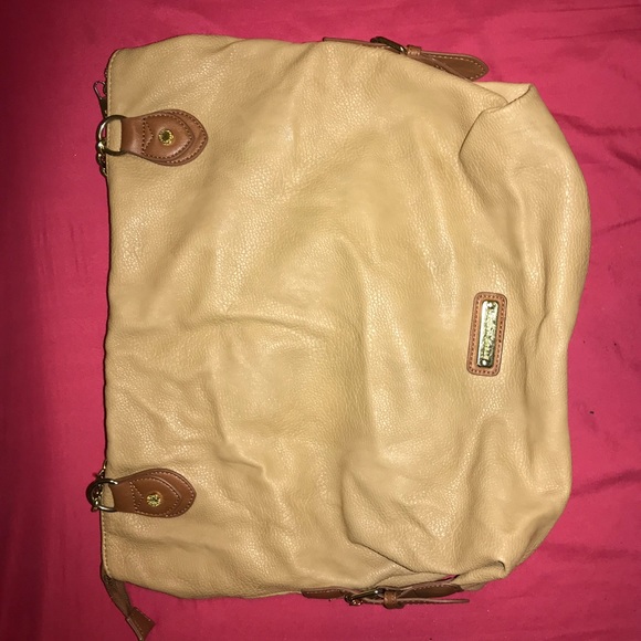 Steve Madden beige chain bag. - Picture 8 of 8